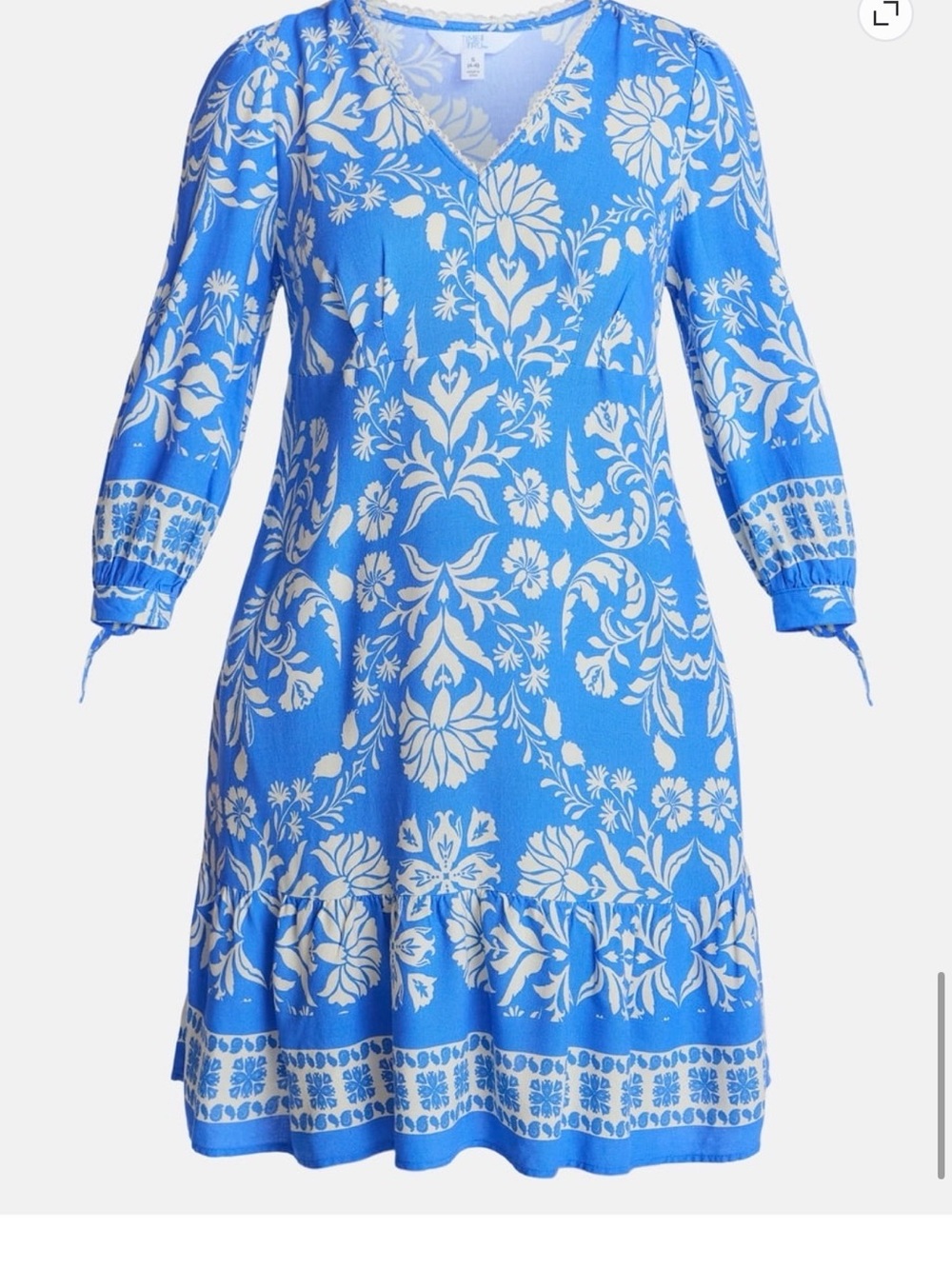 Time and Tru Blue and White Floral V-Neck Long Sleeve Dress - Picture 3 of 4